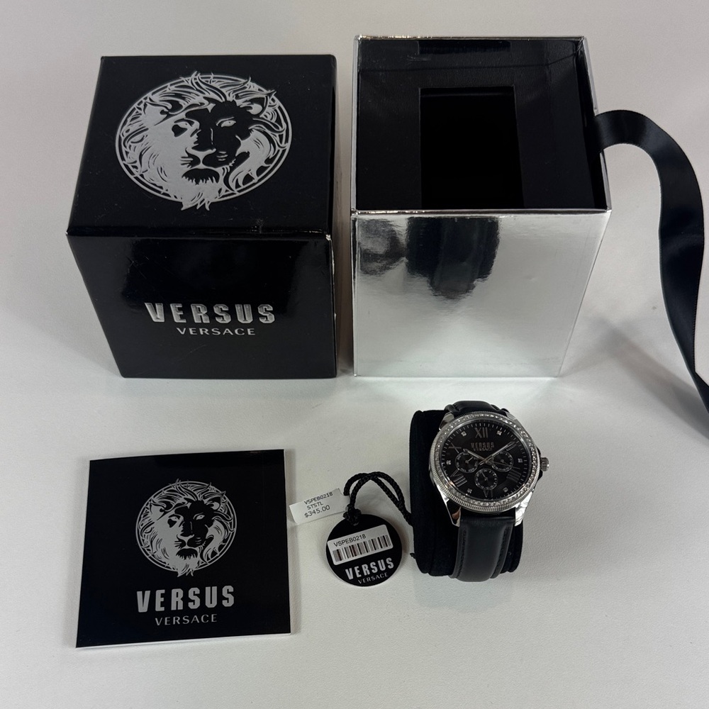 NIB Versus Versace Elmont Swarovski Watch VSPEB0218